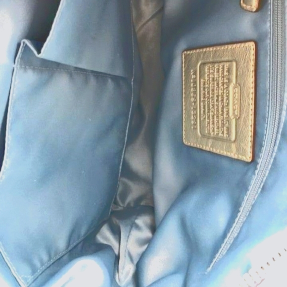 Coach Penelope Shantung Sig.  Hobo - Picture 4 of 6